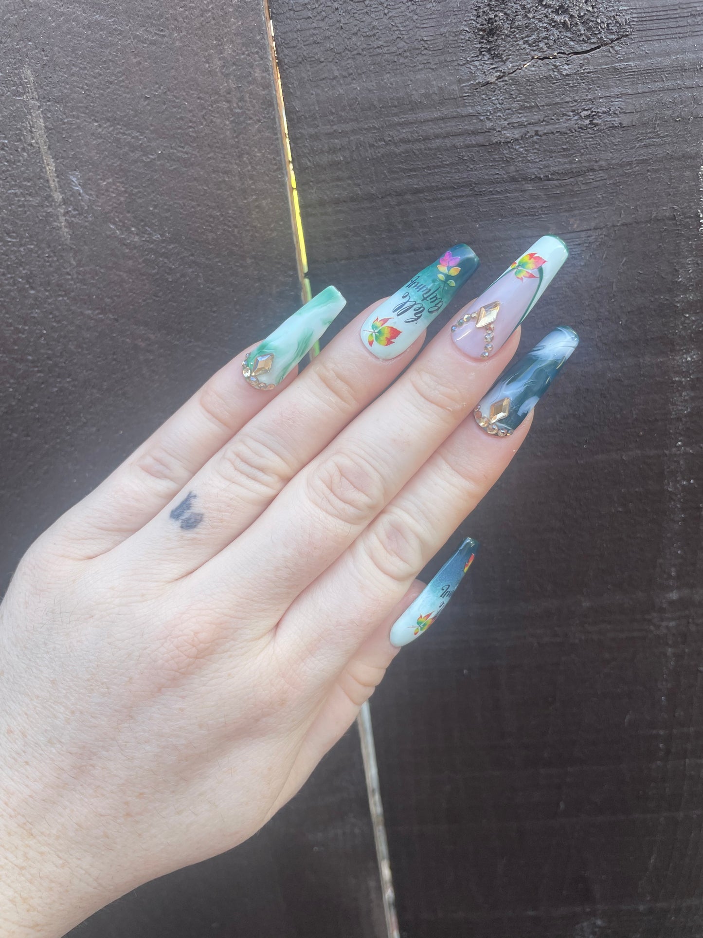 Green Autumn Nails