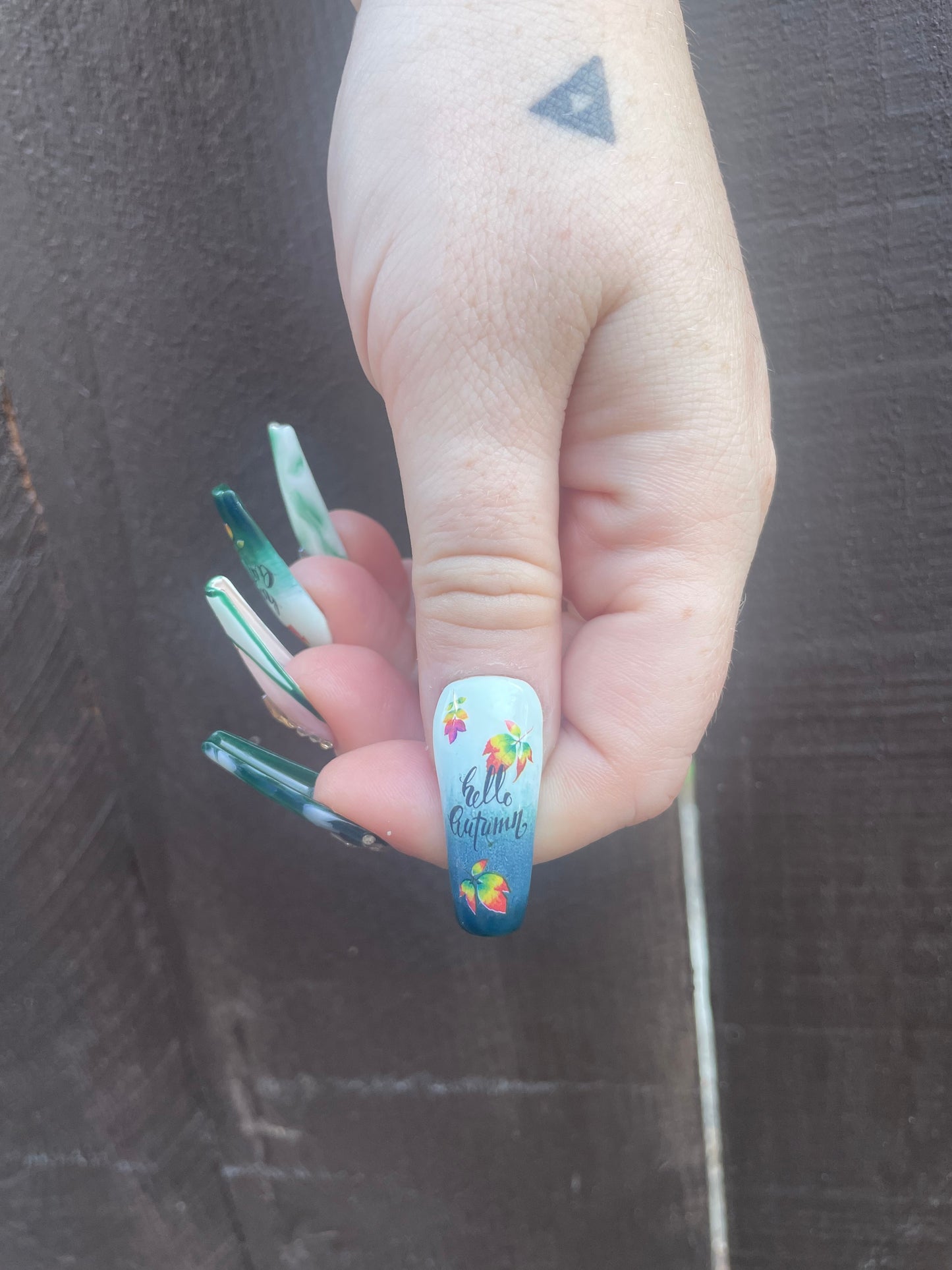 Green Autumn Nails