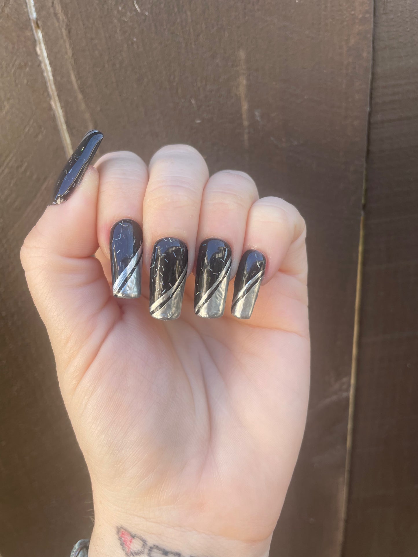 Black and Silver Press-Ons